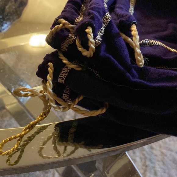 CROWN ROYAL BAGS - LOT of 7 - Picture 3 of 4